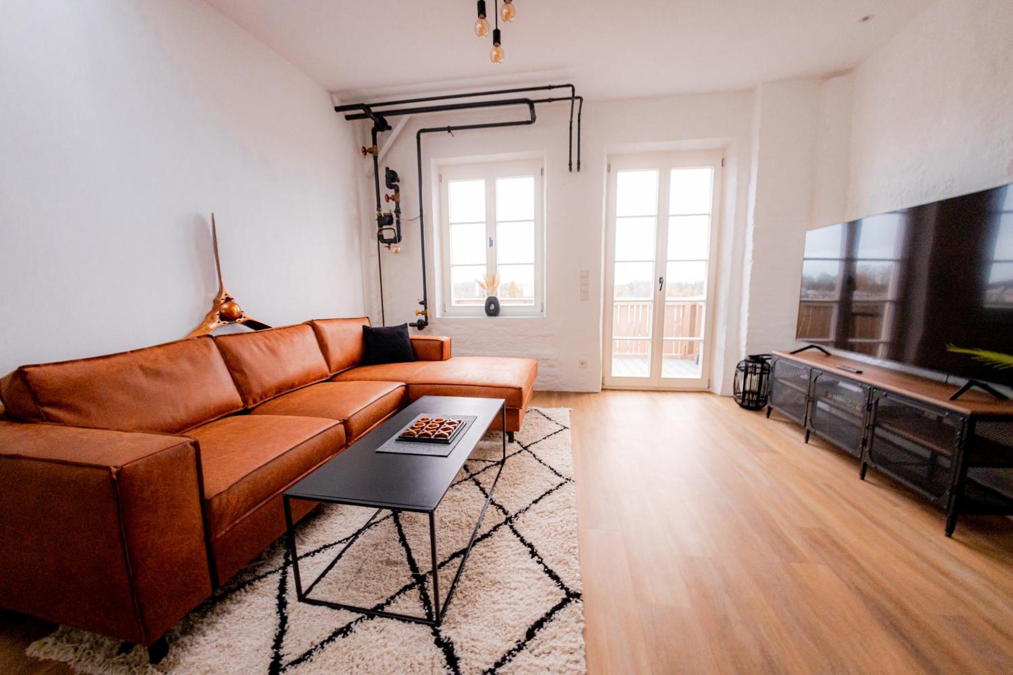Highlight Am Stadtplatz Muehldorf - C4S Come4Stay - 2 Zimmer Wohnung I Bis Zu 5 Gaeste Quarto foto
